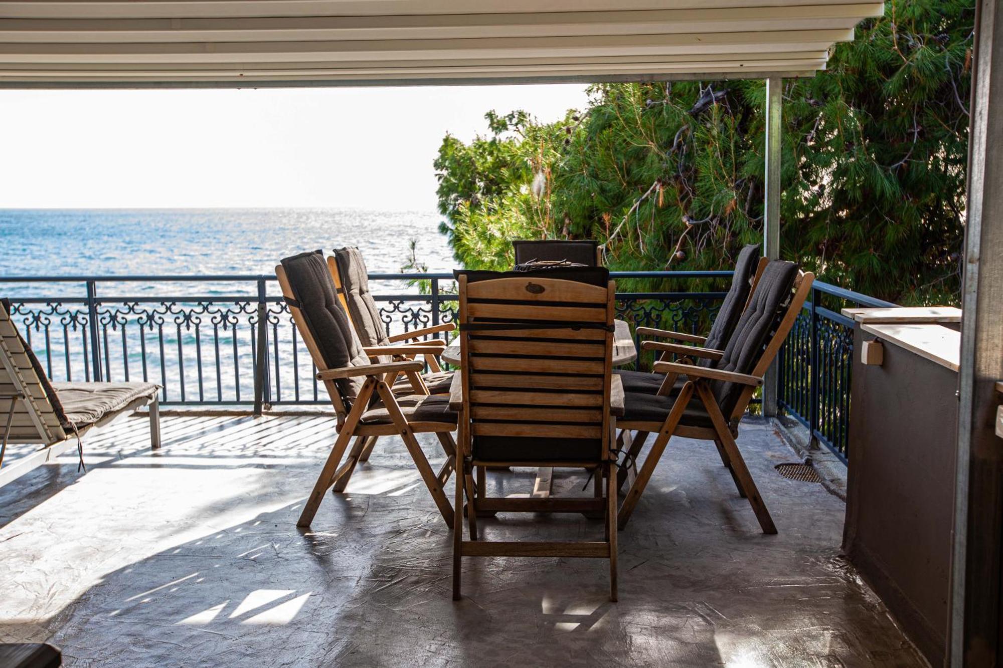 Kalafatis Beach Home イテア 部屋 写真