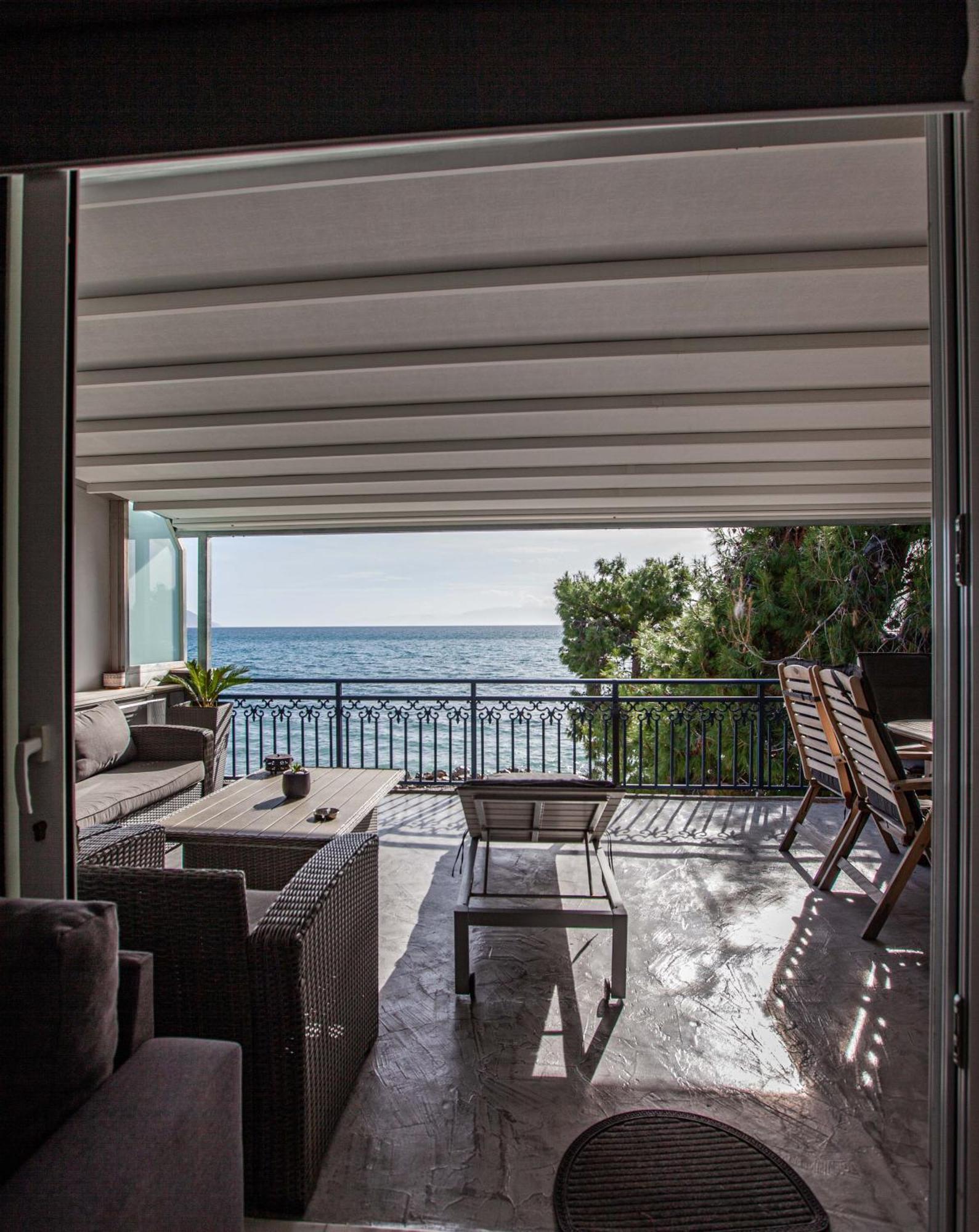Kalafatis Beach Home イテア 部屋 写真