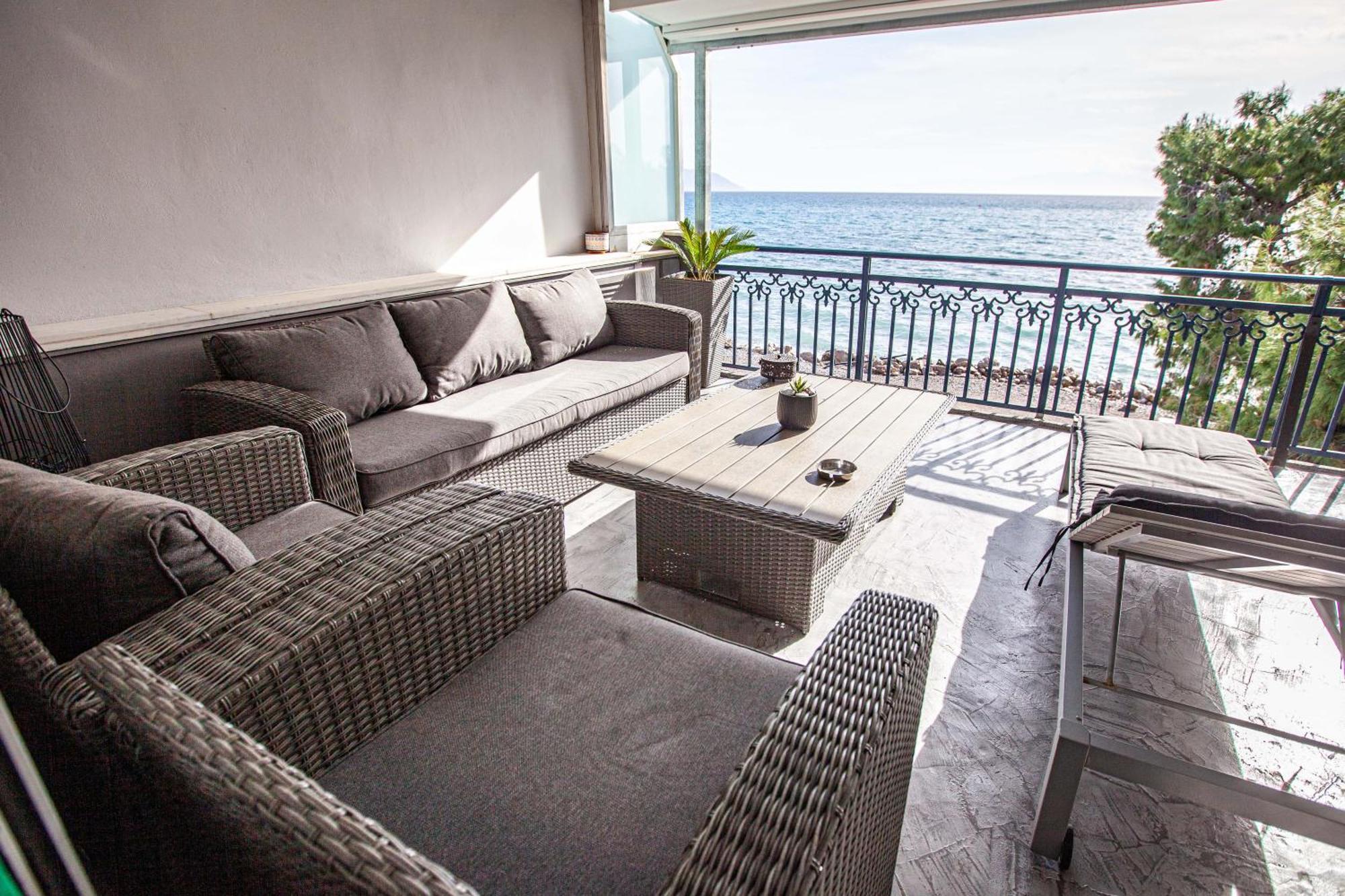 Kalafatis Beach Home イテア 部屋 写真