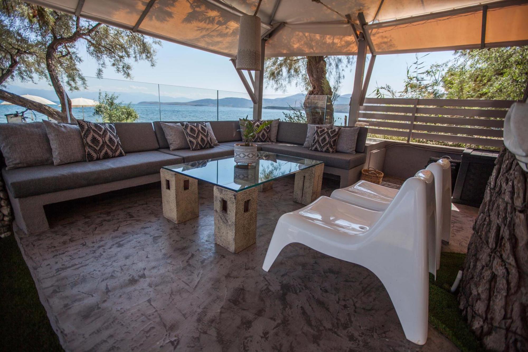 Kalafatis Beach Home イテア 部屋 写真